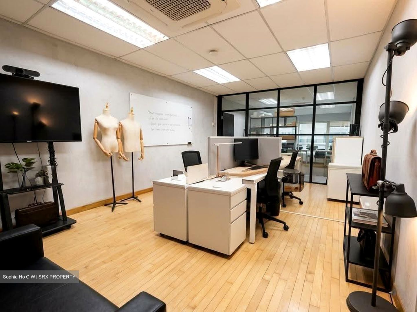 Boat Quay Conservation Area (D1), Office #610143621